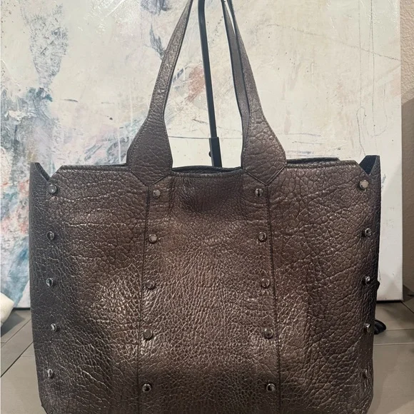 Jimmy Choo Metallic Bronze Pebble Leather Shopper Tote Bag Gently Used - Picture 4 of 13